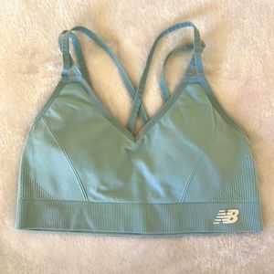 New Balance Mint Sports Bra Size XL